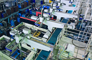 成形機 合計51台